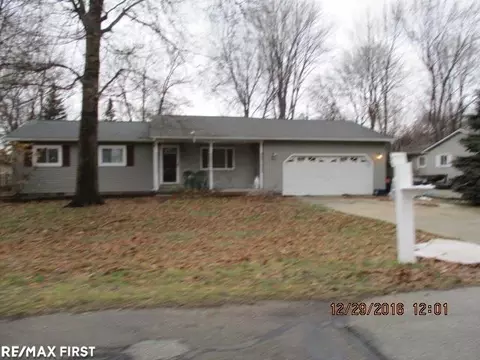 583 Market, Algonac, MI 48001 photo 2