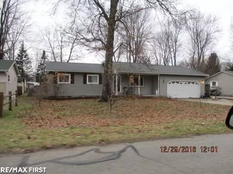 583 Market, Algonac, MI 48001 photo 1