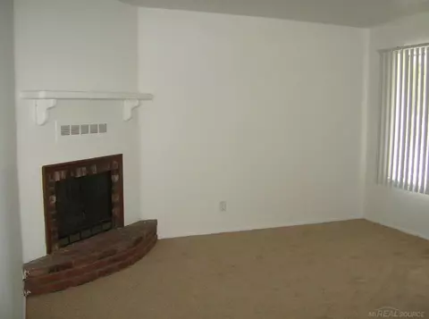 22142 Hayes, Eastpointe, MI 48021 photo 9