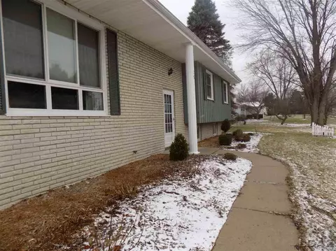 39 Ridgemont, Adrian, MI 49221 photo 4
