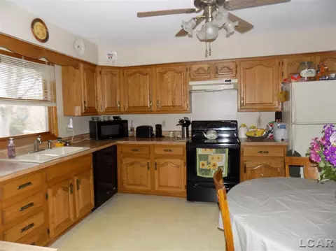 39 Ridgemont, Adrian, MI 49221 photo 21