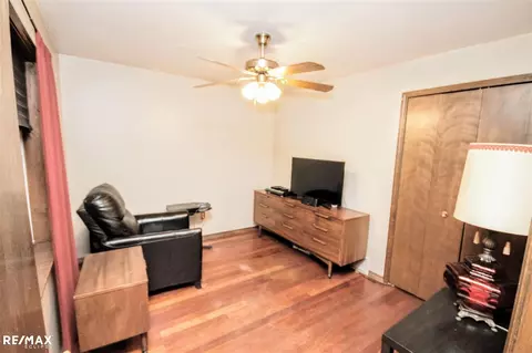 56 E Garfield, Hazel Park, MI 48030 photo 8