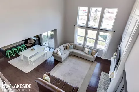 49614 Bloomsbury, Macomb, MI 48044 photo 9