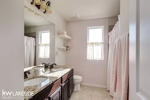49614 Bloomsbury, Macomb, MI 48044 photo 25