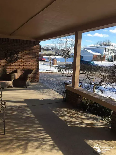 20620 Maplewood, Riverview, MI 48193 photo 9