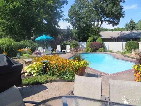 20620 Maplewood, Riverview, MI 48193 photo 7