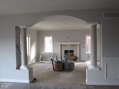 55362 Estates Ln, Macomb, MI 48042 photo 2