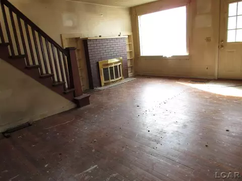 618 N Evans, Tecumseh, MI 49286 photo 3