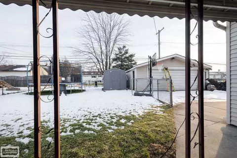 17508 Moors, Fraser, MI 48026 photo 21