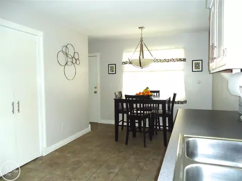 36075 Farmbrook, Clinton Township, MI 48035 photo 19