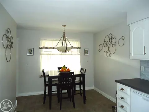 36075 Farmbrook, Clinton Township, MI 48035 photo 20