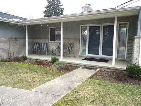 36075 Farmbrook, Clinton Township, MI 48035 photo 3
