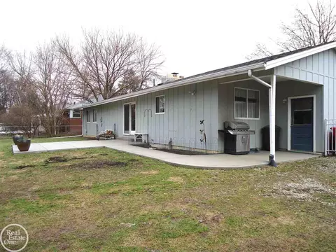 36075 Farmbrook, Clinton Township, MI 48035 photo 38