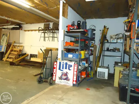 36075 Farmbrook, Clinton Township, MI 48035 photo 46