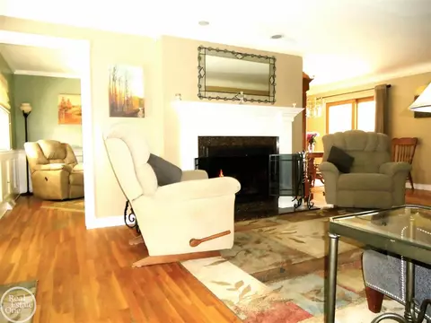 36075 Farmbrook, Clinton Township, MI 48035 photo 6
