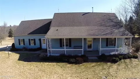 2548 Curtis, Leonard, MI 48367 photo 1