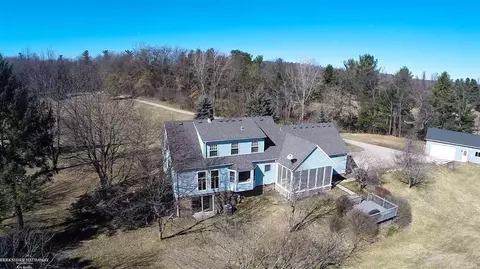 2548 Curtis, Leonard, MI 48367 photo 29