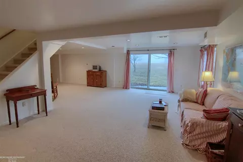 2548 Curtis, Leonard, MI 48367 photo 23