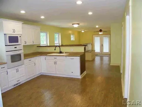 708 N Evans, Tecumseh, MI 49286 photo 4
