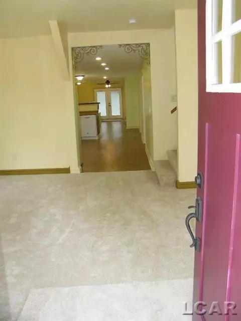 708 N Evans, Tecumseh, MI 49286 photo 2