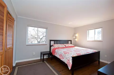 885 Grosse Pointe, Grosse Pointe, MI 48230 photo 28