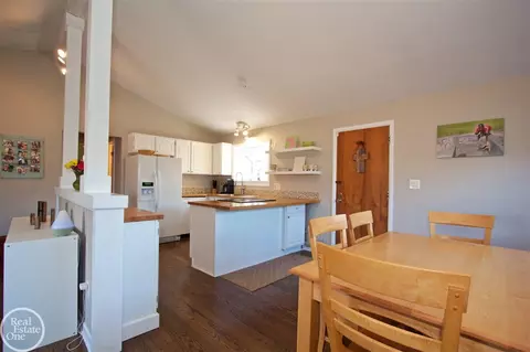 885 Grosse Pointe, Grosse Pointe, MI 48230 photo 16