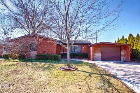 885 Grosse Pointe, Grosse Pointe, MI 48230 photo 1