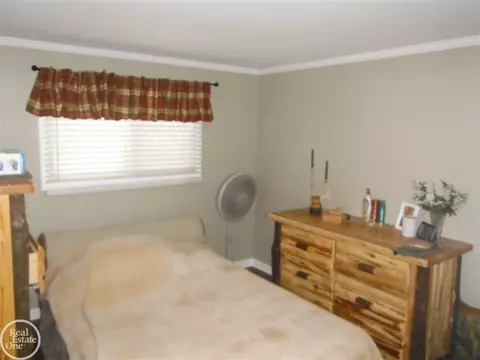 47057 Susan, Macomb, MI 48044 photo 28