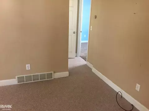 923 Howard, Algonac, MI 48001 photo 6