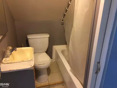 923 Howard, Algonac, MI 48001 photo 13