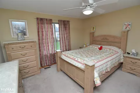 46315 Imperial, Macomb, MI 48044 photo 18