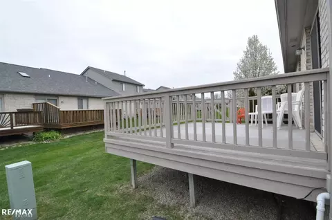 46315 Imperial, Macomb, MI 48044 photo 29