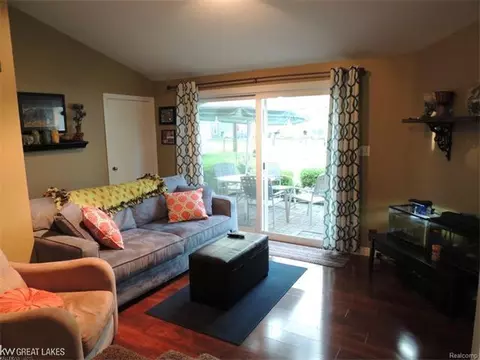 722 Waterloo, Saint Clair, MI 48079 photo 32