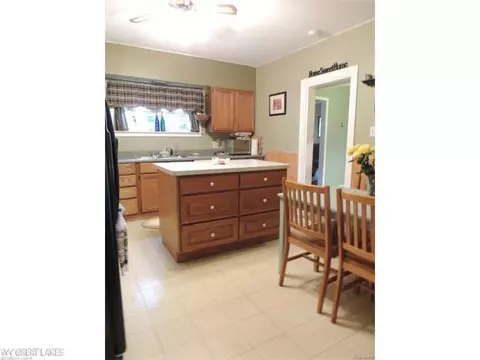 722 Waterloo, Saint Clair, MI 48079 photo 18