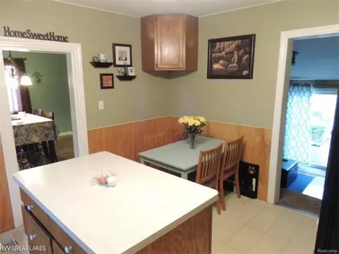 722 Waterloo, Saint Clair, MI 48079 photo 19
