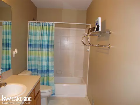 50828 Shenandoah, Macomb, MI 48044 photo 41