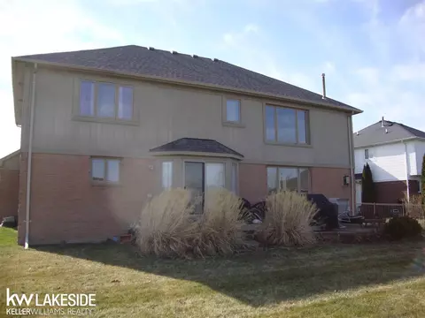 50828 Shenandoah, Macomb, MI 48044 photo 3