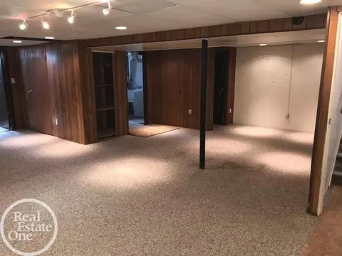 22151 Boulder, Eastpointe, MI 48021 photo 16