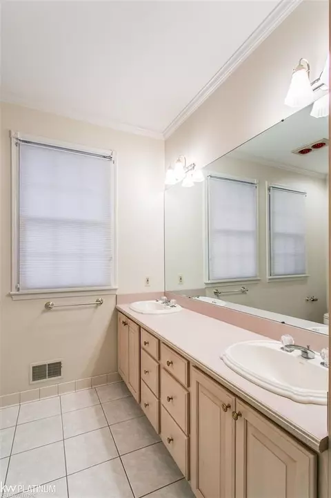 622 Highland, Saint Clair, MI 48079 photo 23