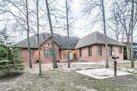 622 Highland, Saint Clair, MI 48079 photo 5