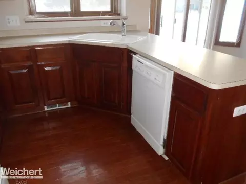 49123 Yale, Macomb, MI 48044 photo 5