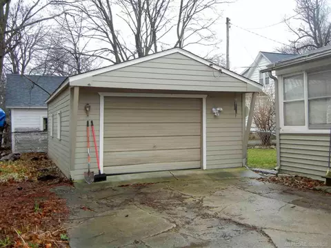 508 E Williams, Owosso, MI 48867 photo 16
