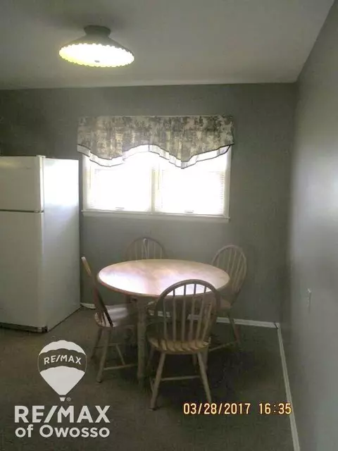 711 Moore, Owosso, MI 48867 photo 8