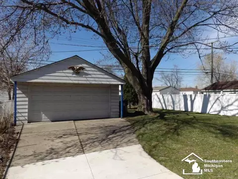 17439 Flint, Melvindale, MI 48122 photo 4