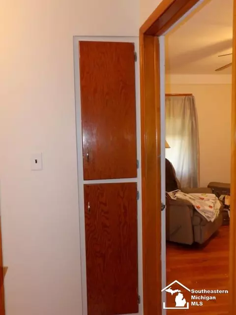 17439 Flint, Melvindale, MI 48122 photo 12