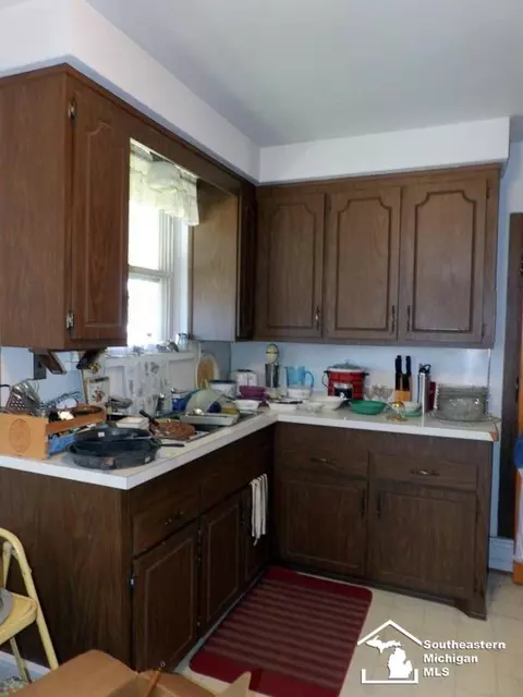 17439 Flint, Melvindale, MI 48122 photo 9