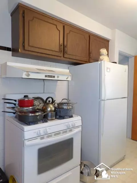 17439 Flint, Melvindale, MI 48122 photo 10