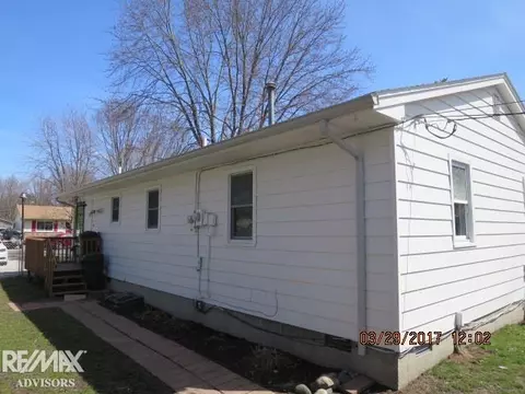 937 Columbia, Algonac, MI 48001 photo 21