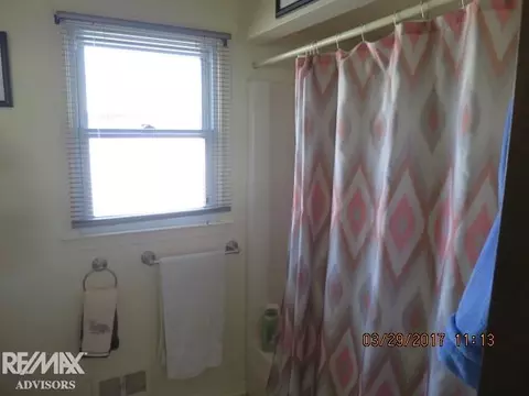 937 Columbia, Algonac, MI 48001 photo 11