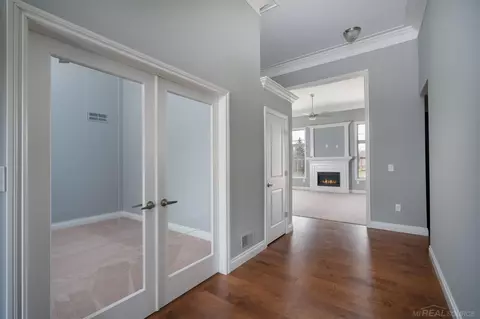 47773 Hidden Mdw, Macomb Twp, MI 48044 photo 3